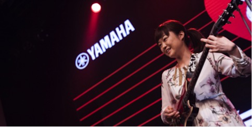 不断创新的AG真人音乐比赛 <br />~从传统电子琴到吉他女声~